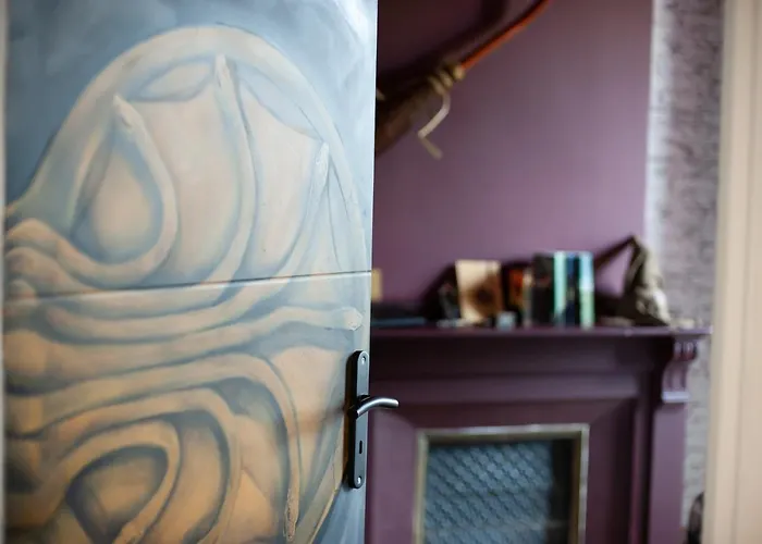 Douce Parenthese A קרקסון