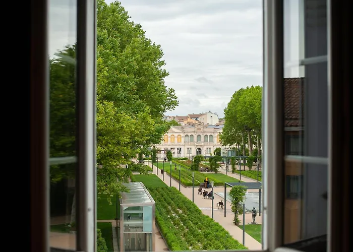 Douce Parenthese A *